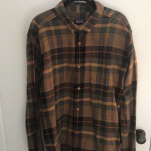 Patagonia Long Sleeved Button Down